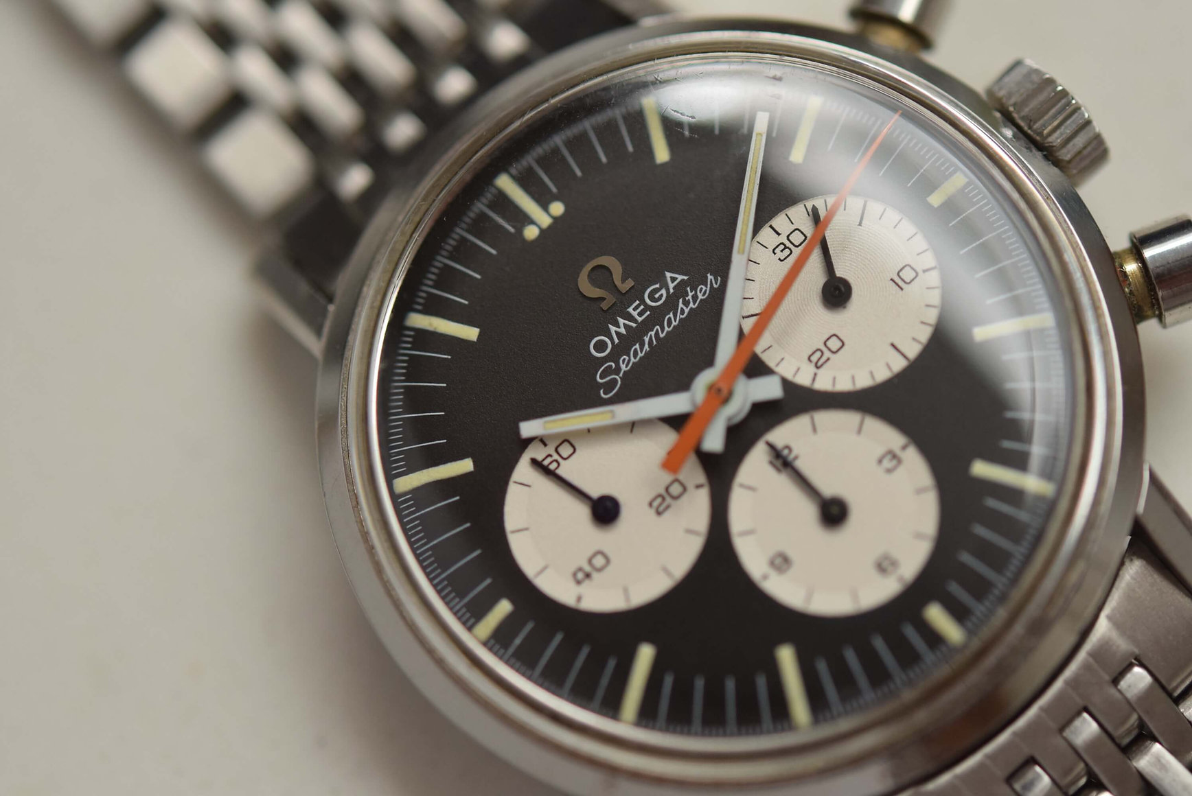 49d698_ea70d99025ef489c8dc7fa823f49891c_mv2 Omega Seamaster 321 chronograph reverse panda 145.005-67