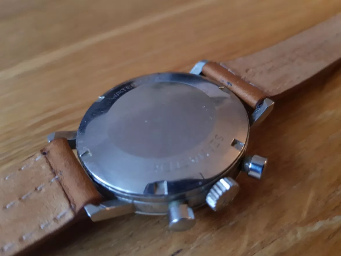 x1491682-31eba846a84ee56e8575455d3f148c74.jpg.pagespeed.ic.jG7poZY1AQ Omega Seamaster 321 chronograph reverse panda 145.005-67 caseback