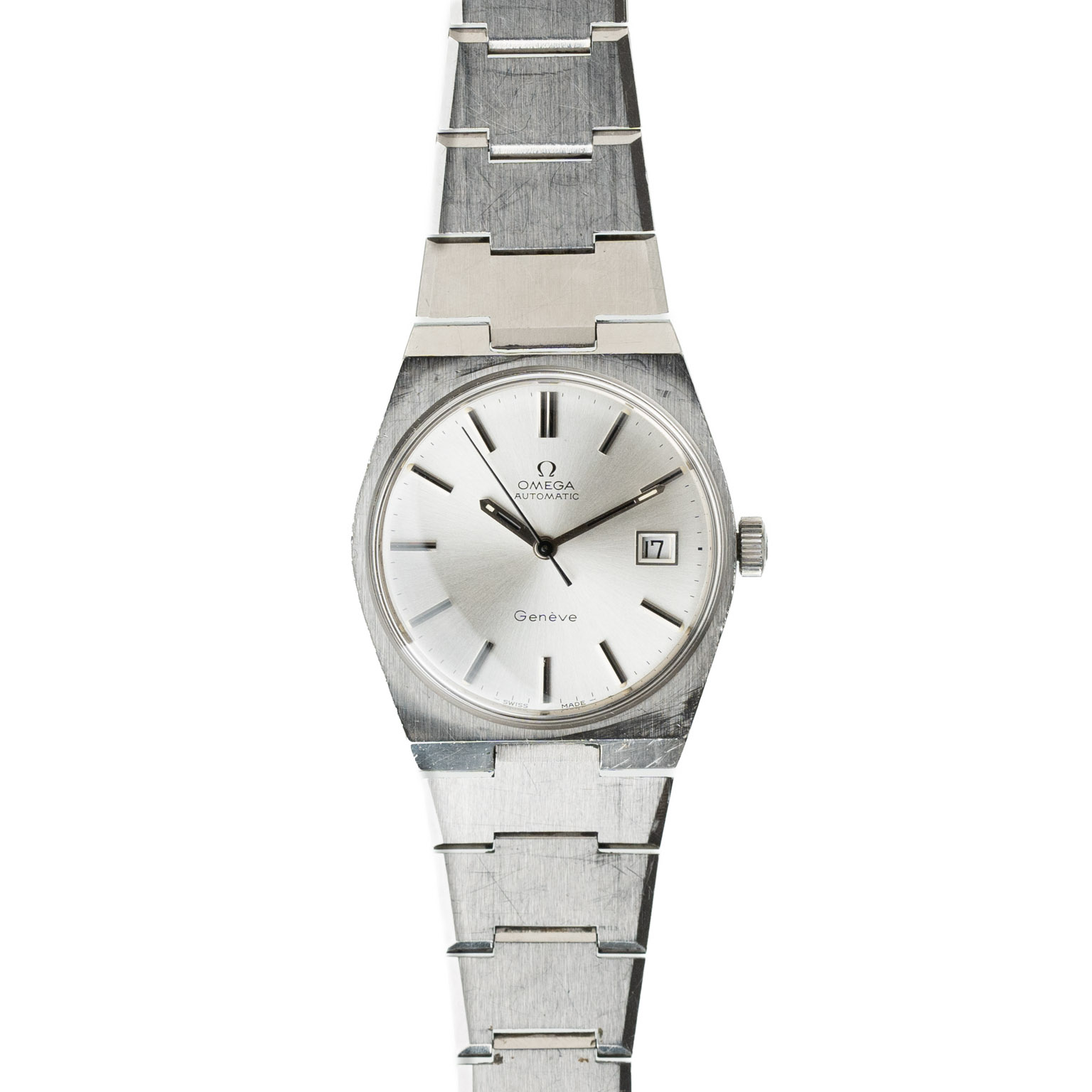 Omega Genéve with integrated big flat linked bracelet 166.0099 from 1972 front