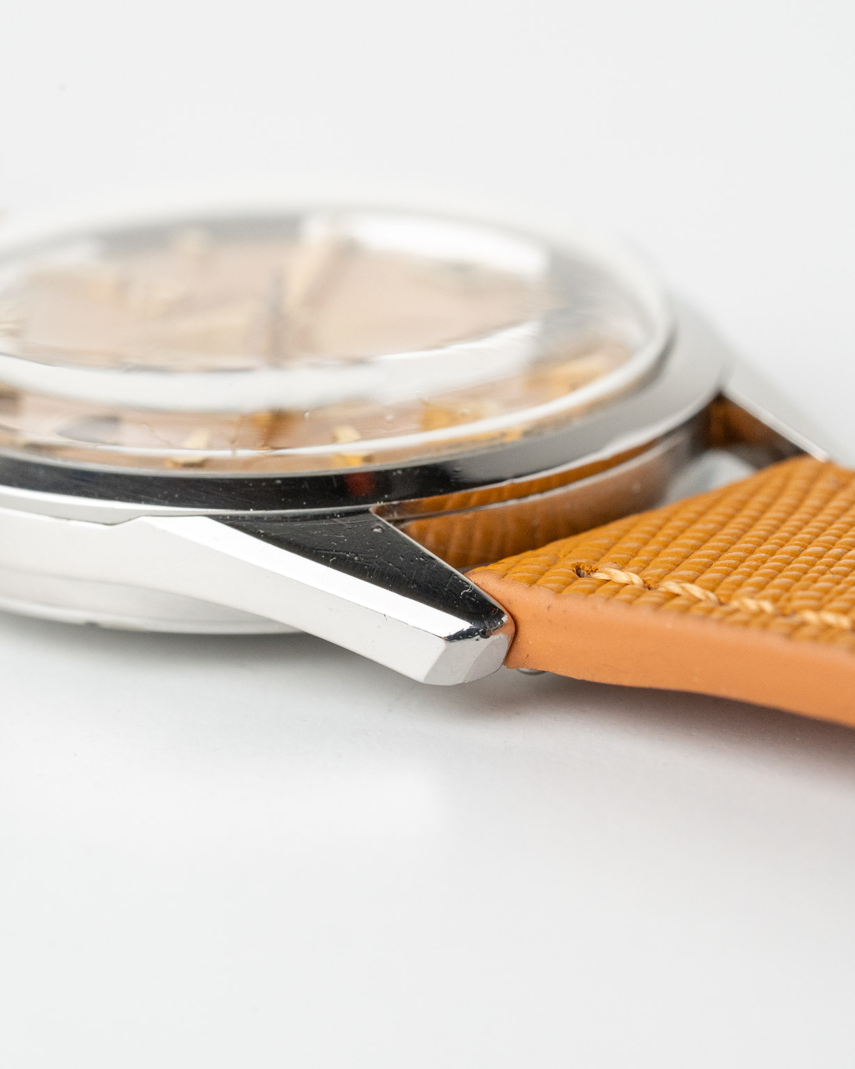 Vintage Omega Seamaster with Orange patina in steel ref 14701-1 SC from 1960 side 2