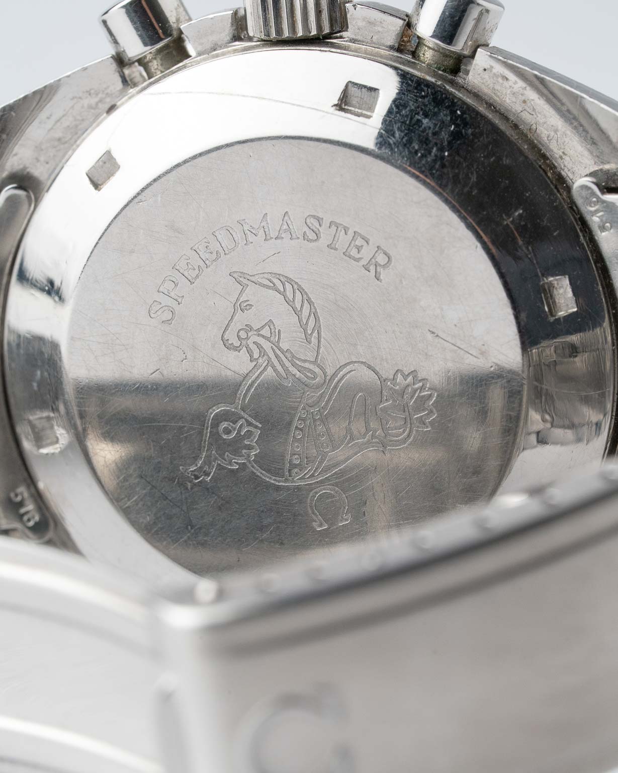 Vintage Omega Speedmaster Professional ¨220 misprint bezel¨ with flatlink bracelet 145.022-69 from 1970 caseback