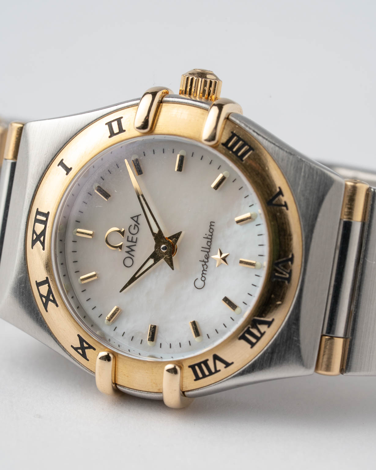 Vintage Omega Constellation Manhattan Quarz für Damen 796.1203 von 1998 Zifferblatt Uhr