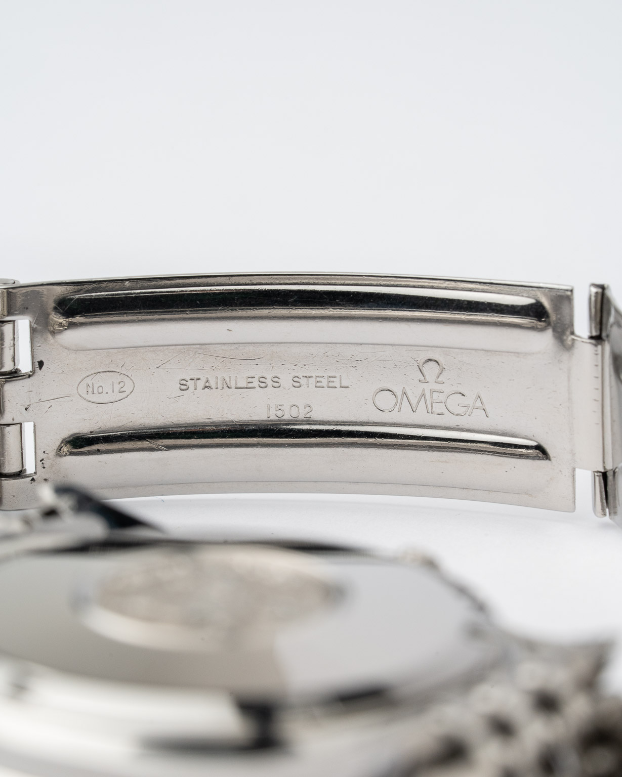 Vintage Omega Seamaster Chronometer date 166.010/168.024 from 1968 watch clasp