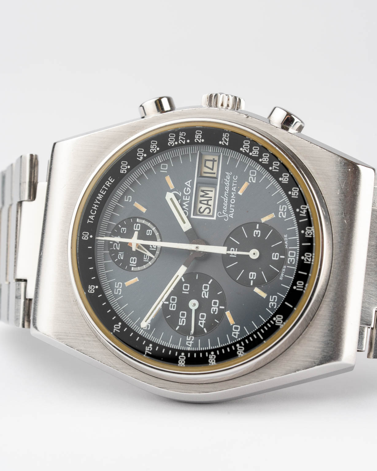 Vintage Omega Speedmaster Automatic Mark IV with black dial 176.0015 from 1975 watch dial