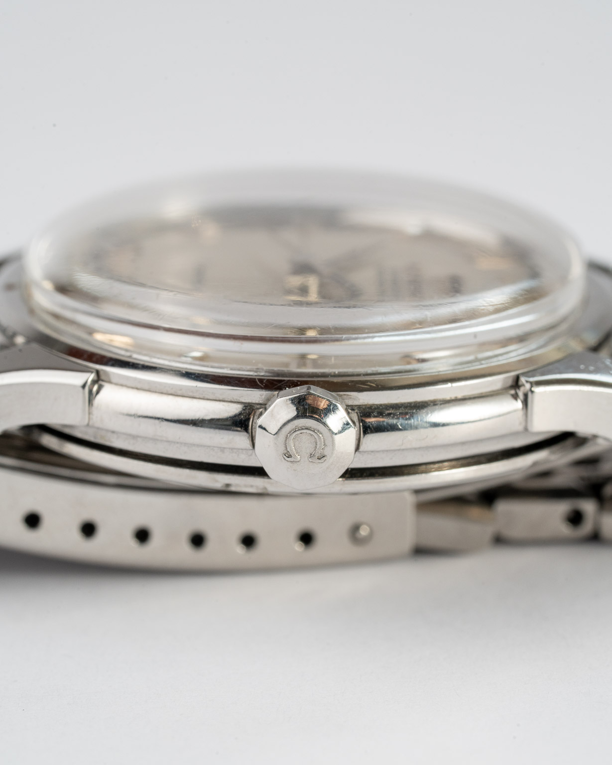 Vintage Omega Constellation Pie Pan 14381 with BOR bracelet from 1959 crown