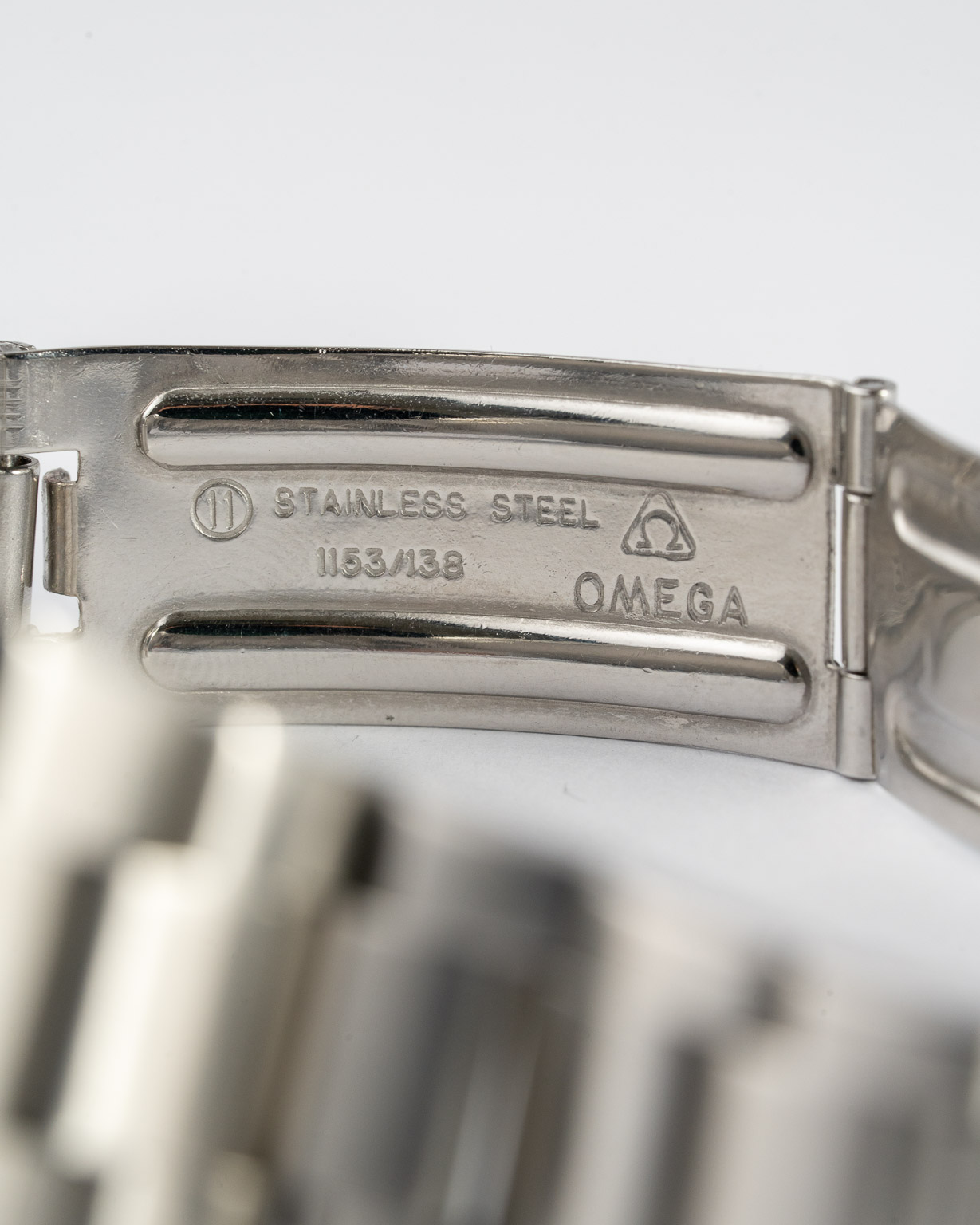 Vintage Omega Genéve Racing Jumbo Chronostop 146.012 from 1970s inside clasp