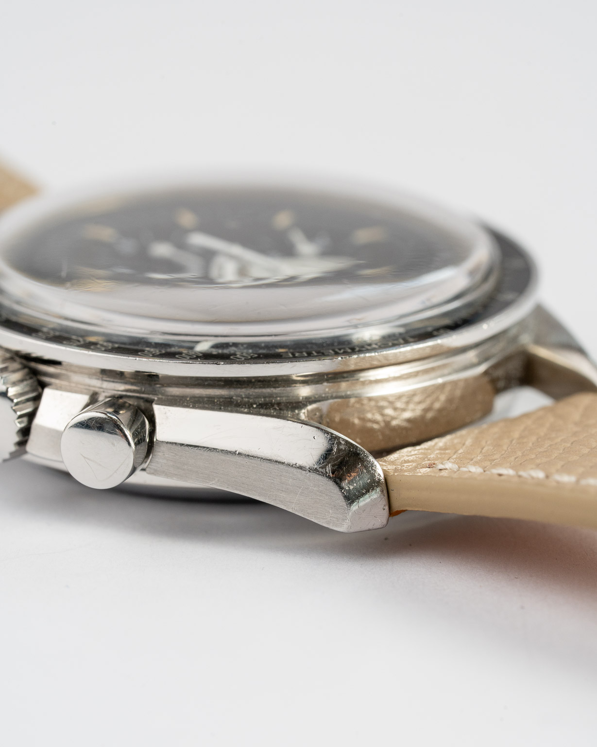 Vintage Omega Speedmaster Professional 3590.50 from 1995 Leather lug 3