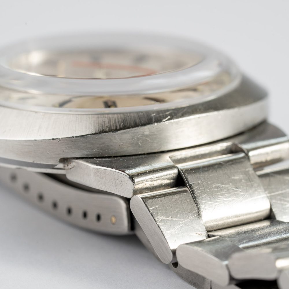 Vintage Omega Genève Dynamic 136.033 Racing dial in Steel from 1970s ...