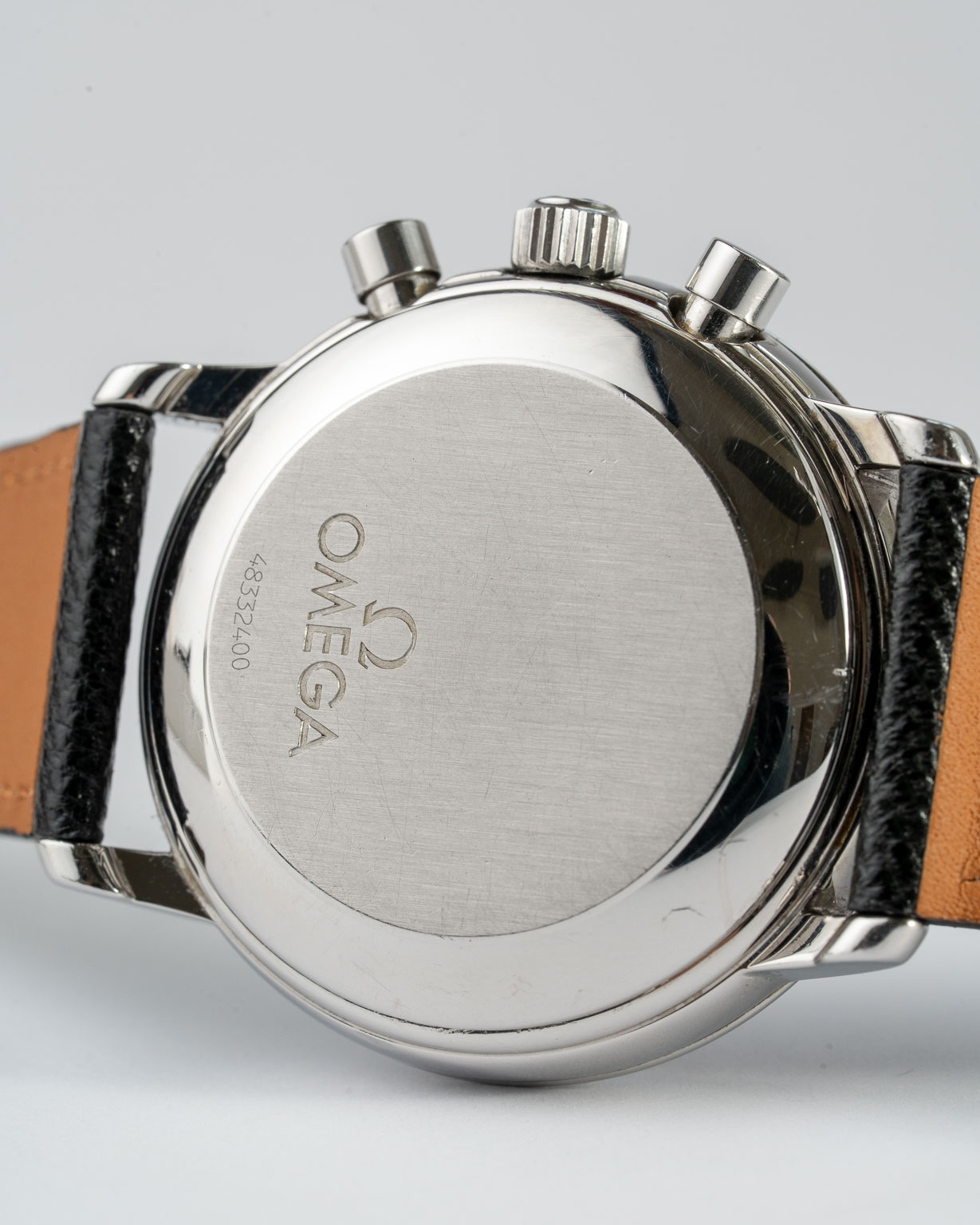 Vintage Omega De Ville Chronograph with black dial in stainless steel Cal 861 reference 4840 from 1995 caseback