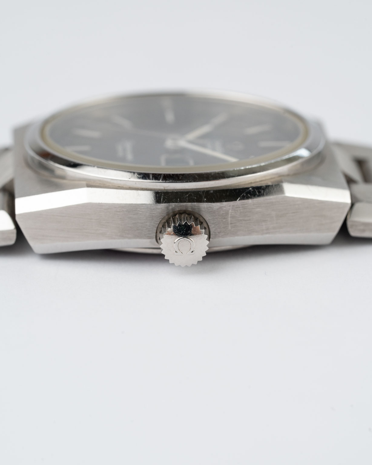 Vintage Omega Seamaster Cosmic Day Date with blue dial NOS 166.0196 from 1970s crown