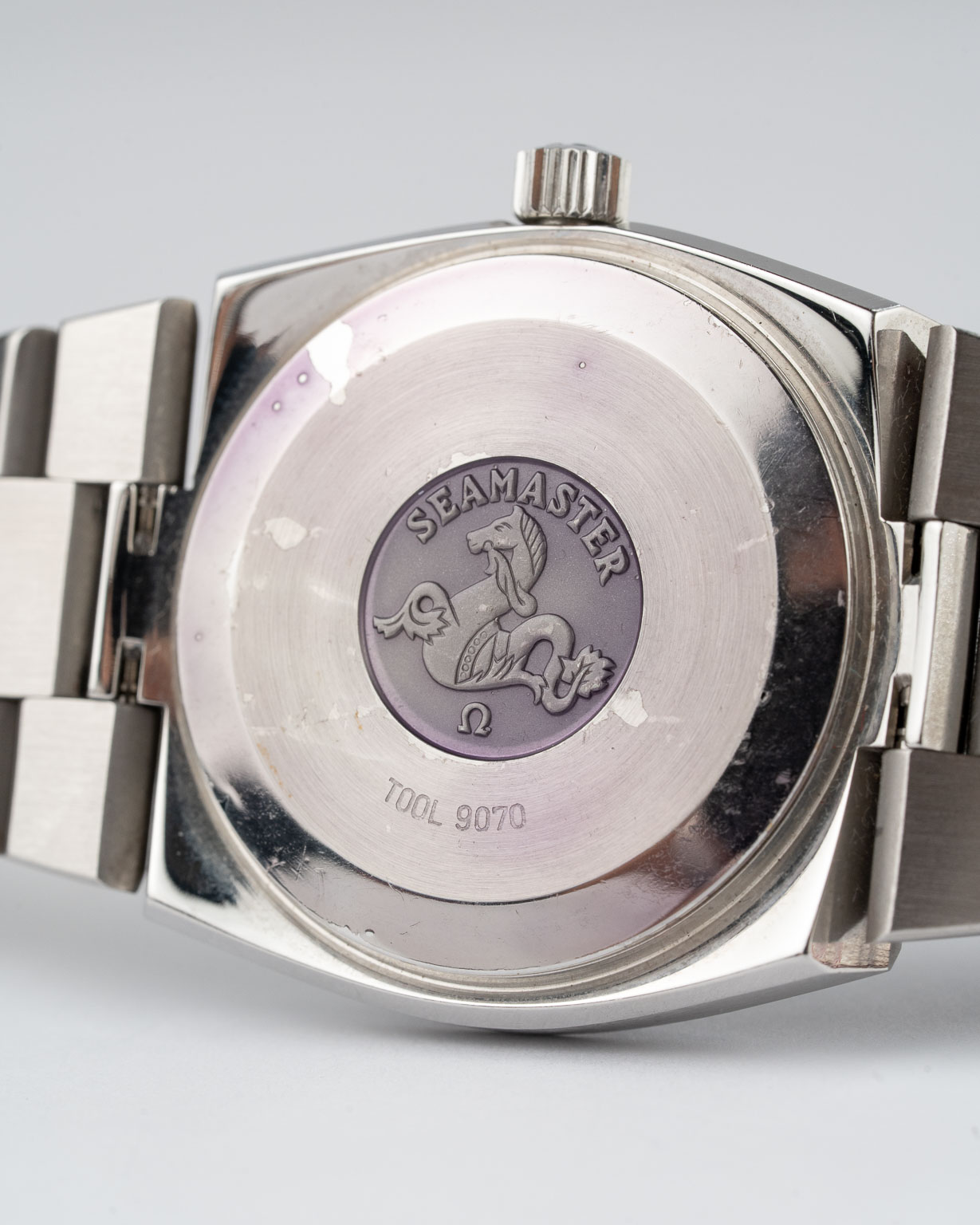 Vintage Omega Seamaster Cosmic Day Date with blue dial NOS 166.0196 from 1970s caseback