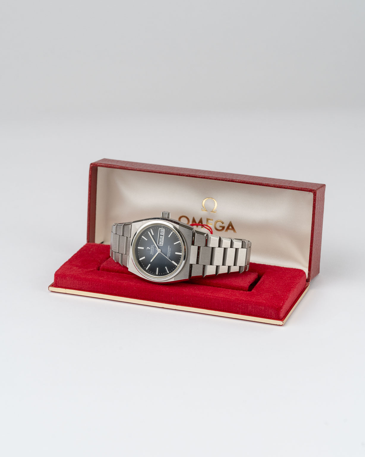 Vintage Omega Seamaster Cosmic Day Date with blue dial NOS 166.0196 from 1970s box