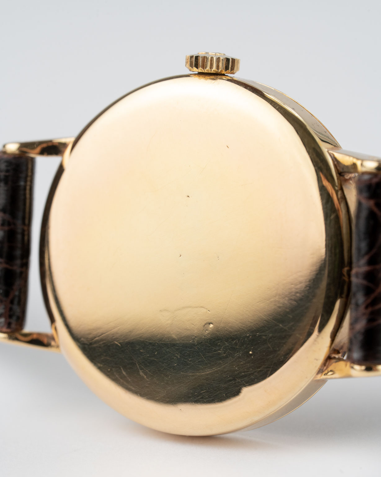 Vintage Omega 30T2 RG Chronometre 18k OT 2364 from 1944 caseback