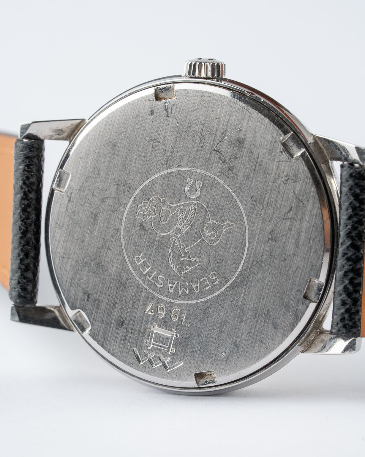 Vintage Omega Seamaster 600 with white dial 135.011 from 1965 watch caseback