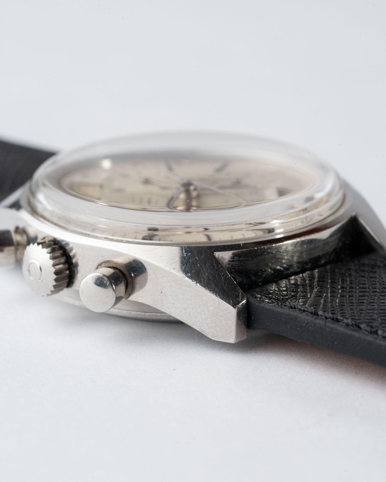 Omega De Ville Cronógrafo con esfera plateada y calibre 861 referencia 145.018 de 1968 lug 4