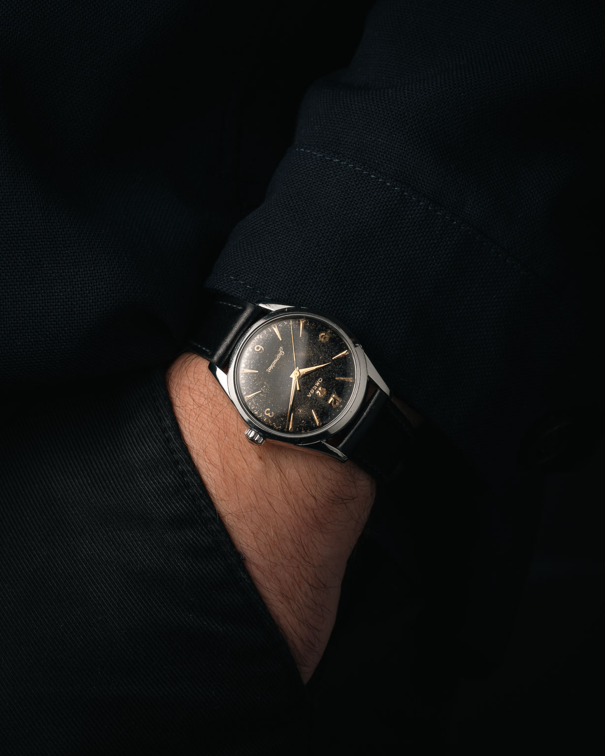 Vintage Omega Tropical black gilt dial reference 2938-3SC full set from 1958 wristshot