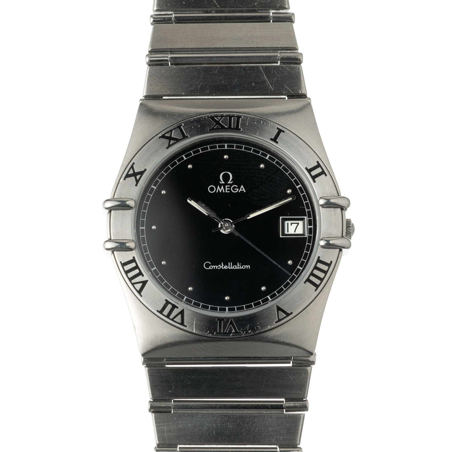 20251117_vintagemasters_drop_november_web-036 Vintage Omega Constellation Steel quartz with Black dial reference 396.1080 from 1991 product shot
