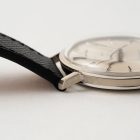 Vintage Omega Genéve 14k White Gold dresswatch 131.7042 from 1970 side