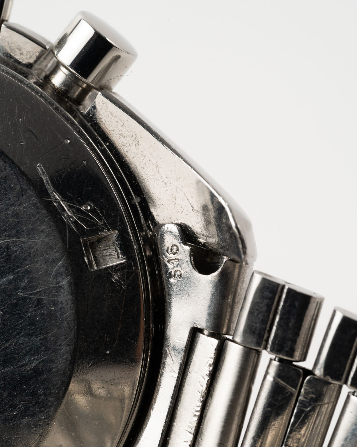 Omega Speedmaster professional with flatlink bracelet reference 145.012 from 1968 endlinks