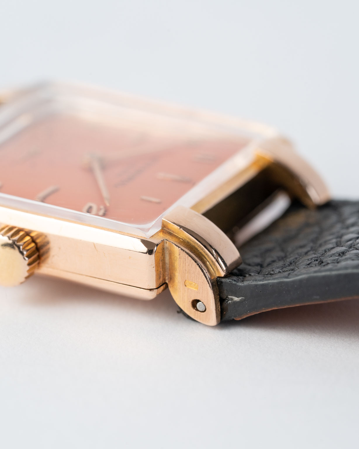 Patek Philippe 1566 Zalmkleurige wijzerplaat 18k roségoud 'Pink on Pink' uit 1948 zijde 4