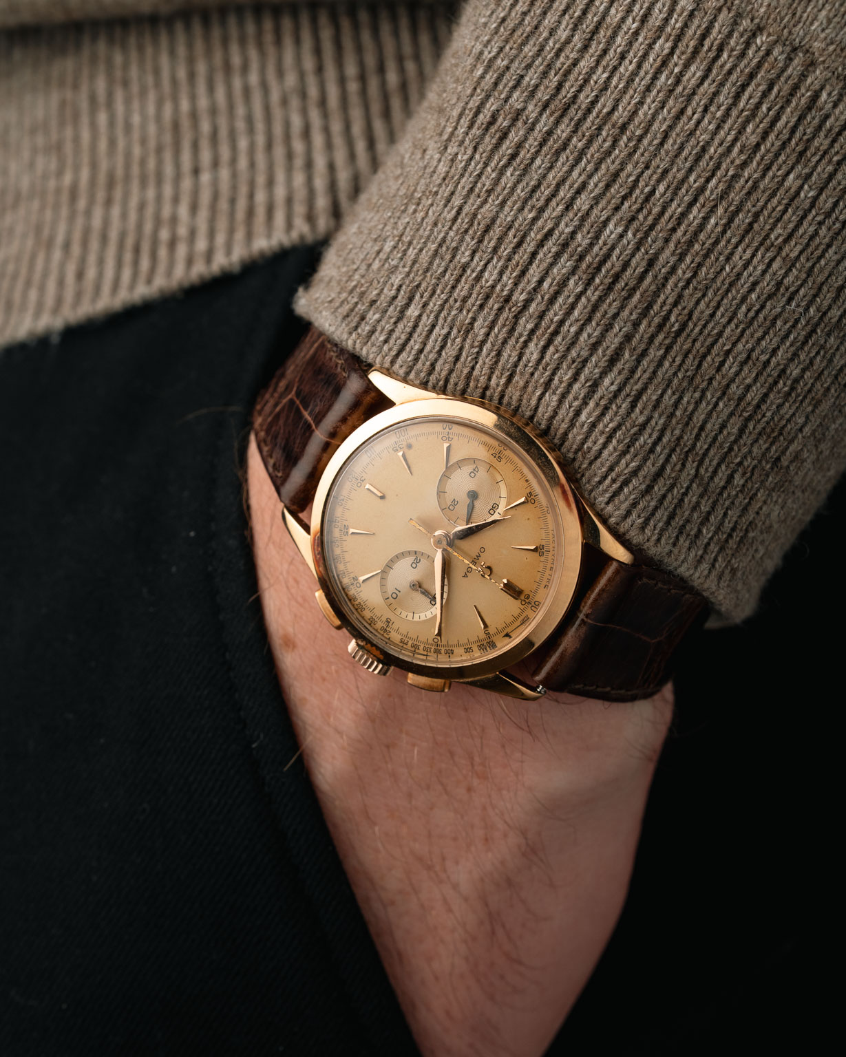 Vintage Omega 2872 chronograph, 18k rose gold, caliber 320 from 1957