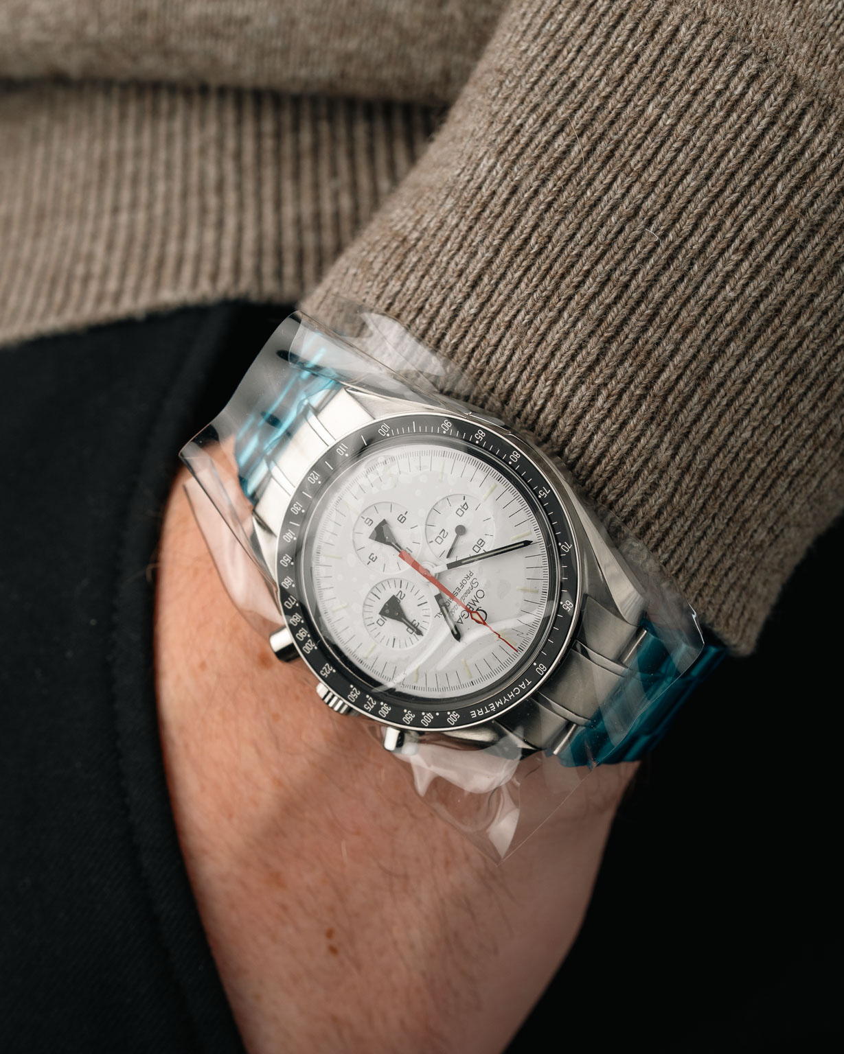 Omega Speedmaster Alaska project: 311.32.42.30.04.001 number 1555/1970, NOS and stickered, never worn, produced in 2008