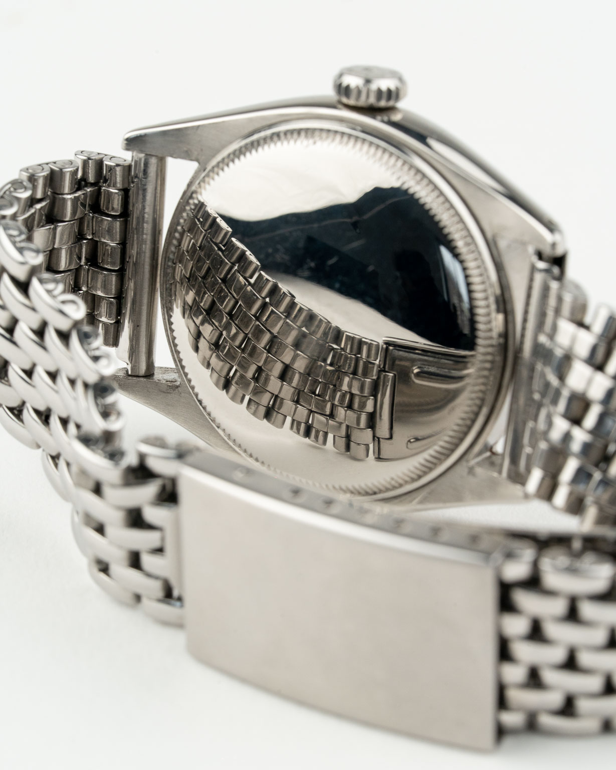 Rolex 6084 Semi Bubbleback, zwarte vergulde wijzerplaat uit 1952