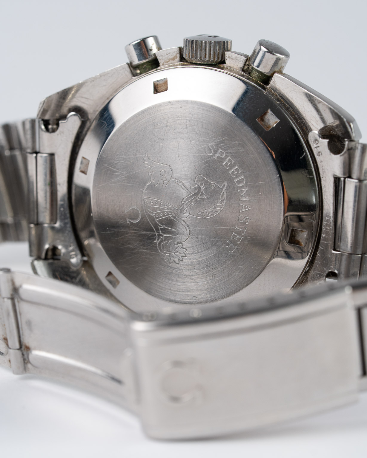 Omega Speedmaster 145.022-68 with flat link bracelet from 1969 caseback