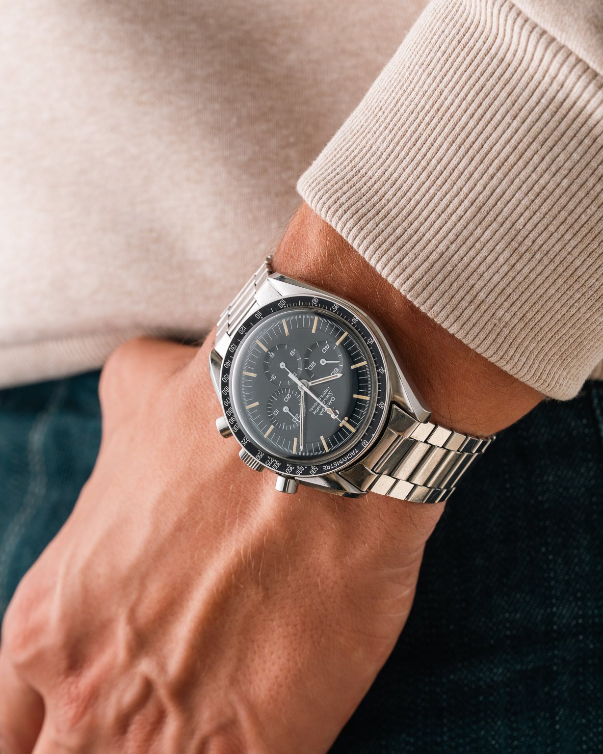 Omega Speedmaster 145.022-68 with flat link bracelet from 1969 wrist shot