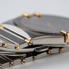 Omega Constellation 198.0136 Manhattan from 1984 non crown side top